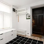 公寓 Cozy With Free Parking In The Centre 塔林